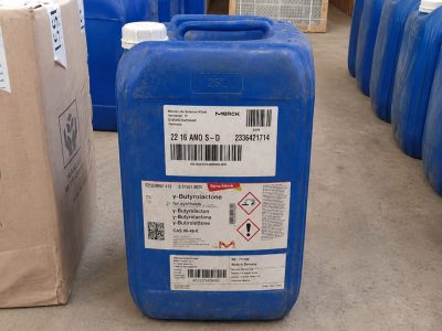 Buy effective GBL wheel cleaner for professional and automotive cleaning (whatsapp :14233043316)